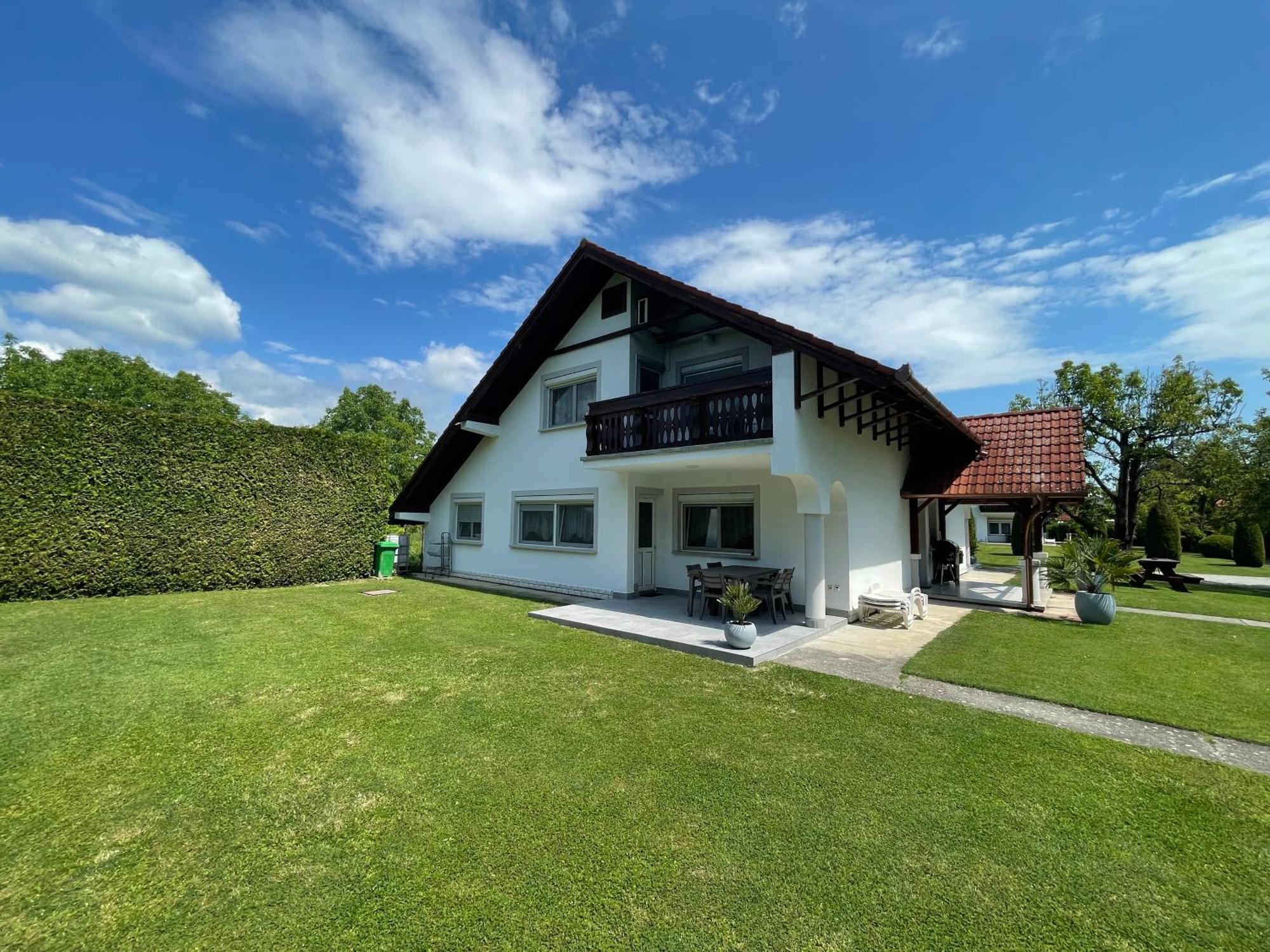 Frankie Holiday Apartment Ii. Balatongyörök Exterior foto