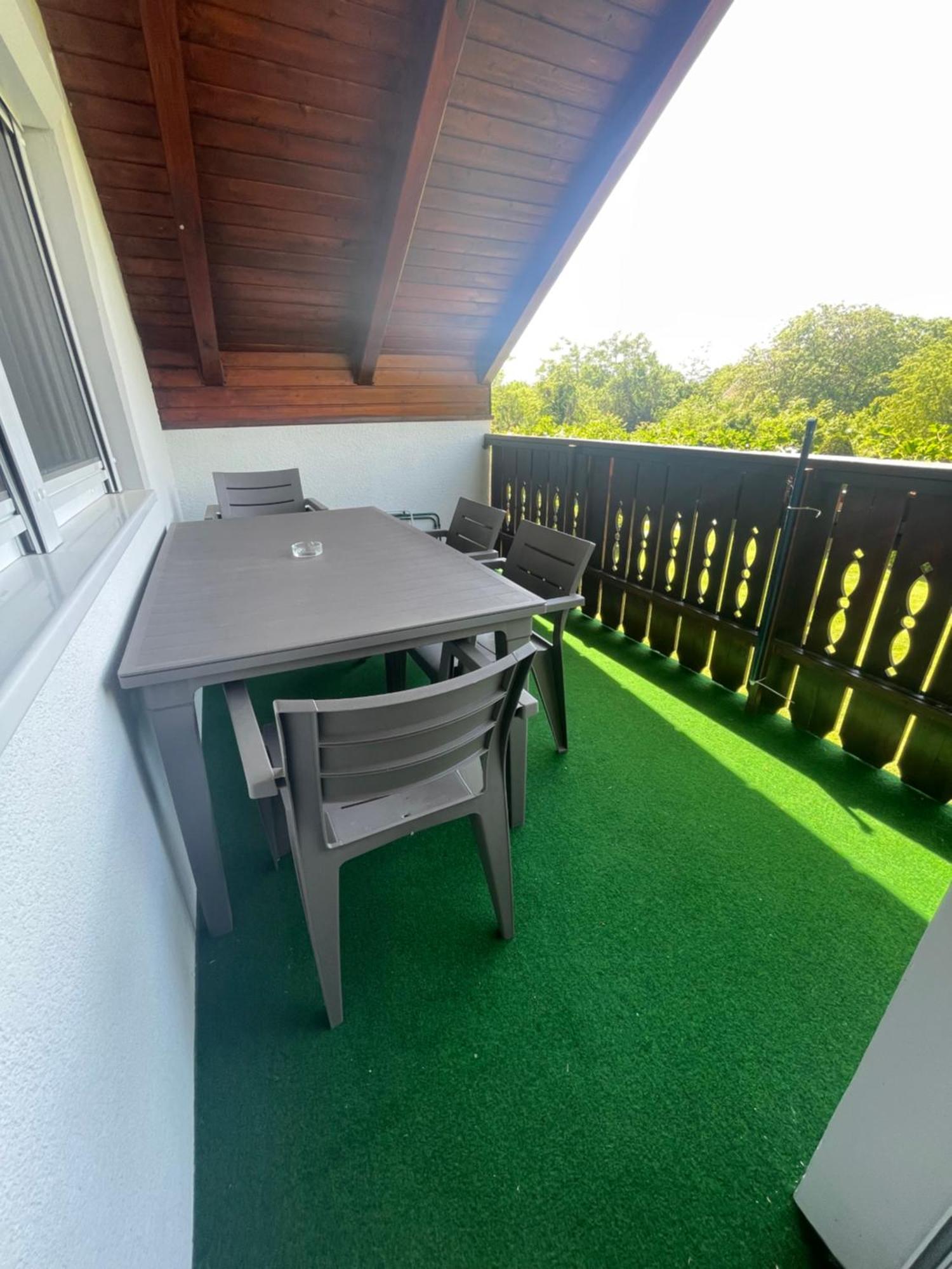 Frankie Holiday Apartment Ii. Balatongyörök Exterior foto